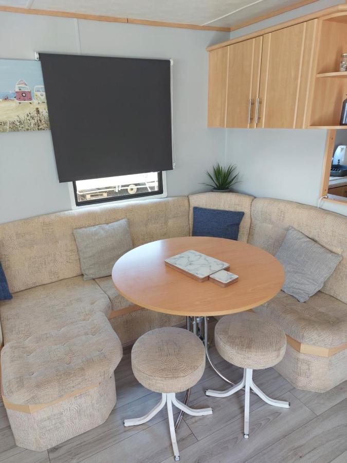 Above & Beyond Caravans Rhyl Exterior foto